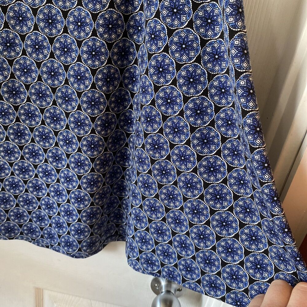 Women’s Large 12/14 George Skirt Blue Geometric Pattern - Picture 14 of 14